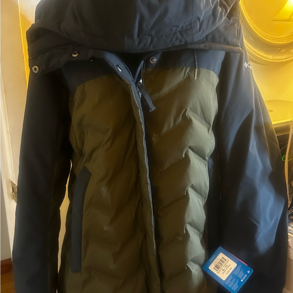 Columbia OmniTech Mountain Croo Long Down Jacket